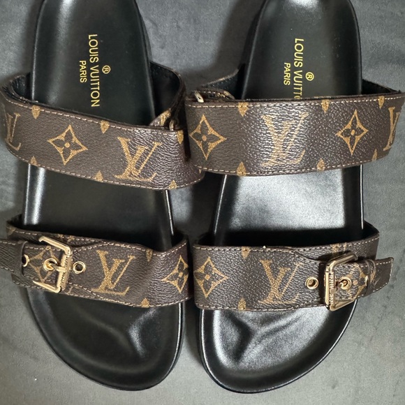 Louis Vuitton Black and Brown Monogram Slides - Picture 1 of 5